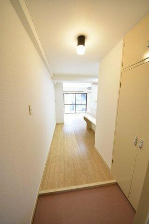 ダフネ二番館の玄関