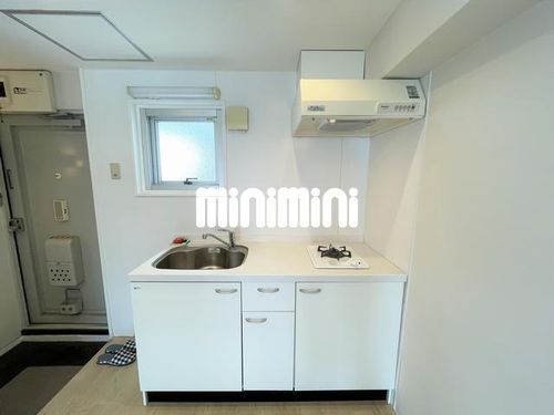 岡文ビルのキッチン