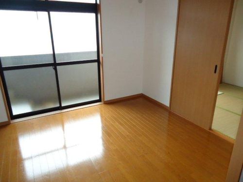 メゾン坂本の玄関