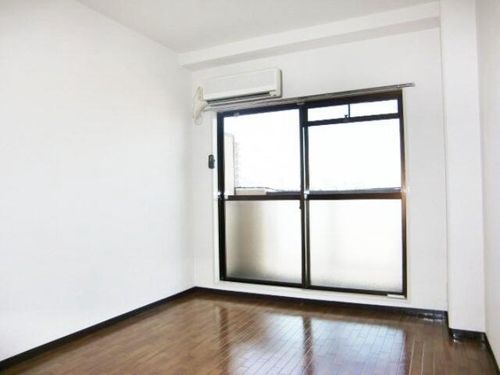 リアライズ西淡路の内装