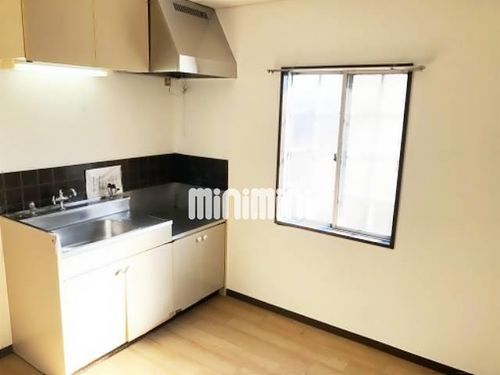 タウニー藤田の居間