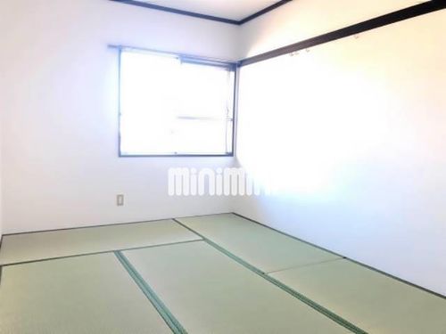 タウニー藤田の居間