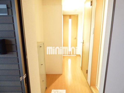 プランタン浅間の玄関