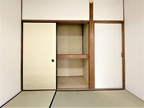 永井アパートの内装
