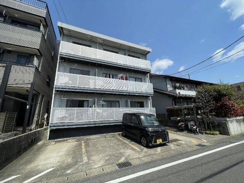 シャトレ旭の外観
