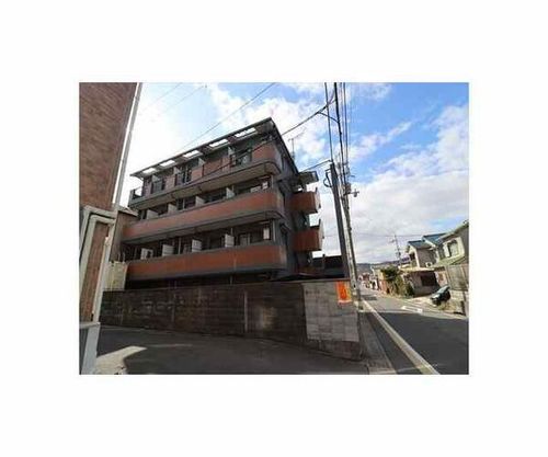 エクラ山科306の外観