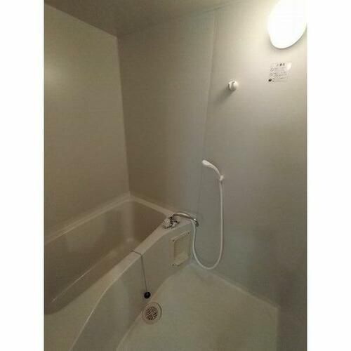 プロパティ橋詰102の風呂