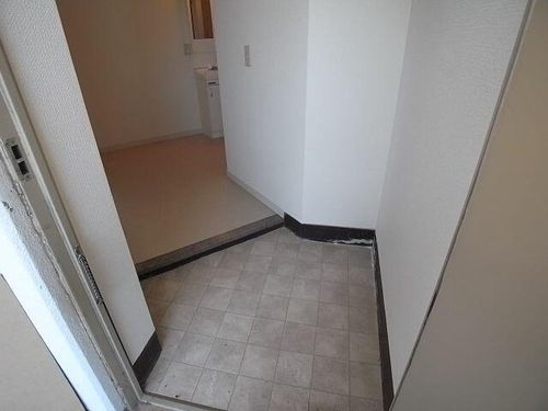 アートスクエアの玄関