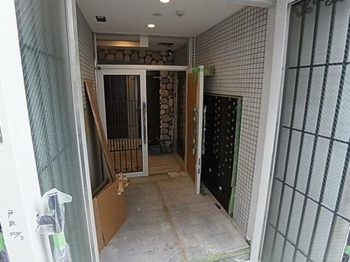 兵庫県神戸市須磨区戸政町1丁目(マンション)の賃貸物件の玄関