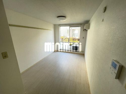 リバーサイド藤ヶ丘の居間