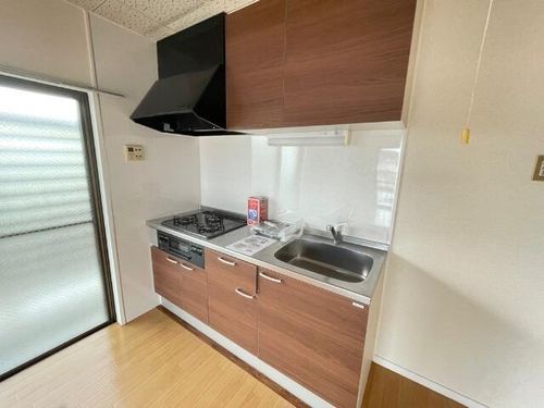 愛知県日進市赤池5丁目(マンション)の賃貸物件のキッチン