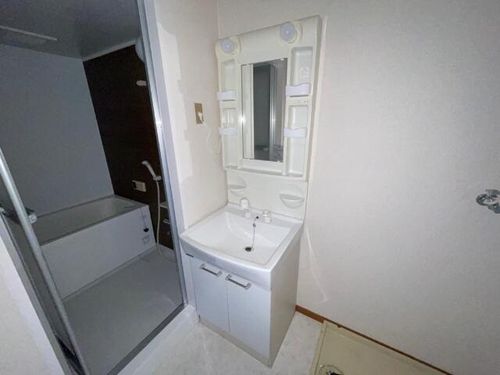 愛知県日進市赤池5丁目(マンション)の賃貸物件の内装