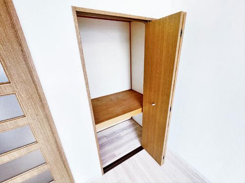 マジェスティシロトリの内装