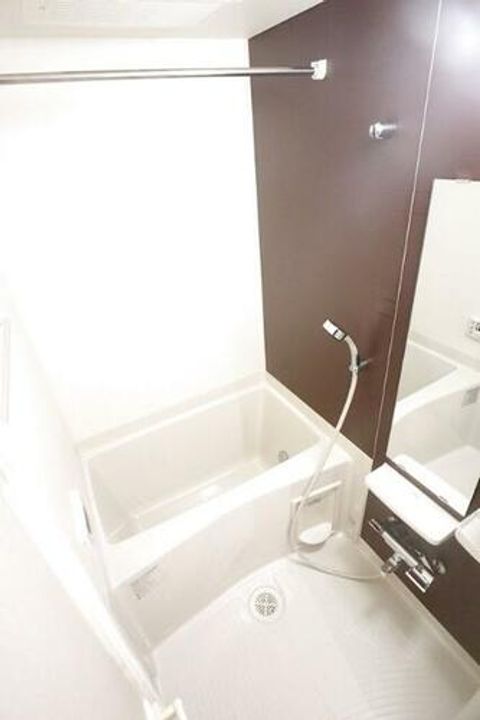 ブライクT27の風呂