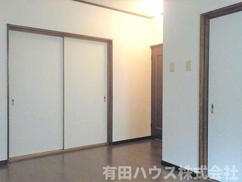 ファミリー四季105の内装