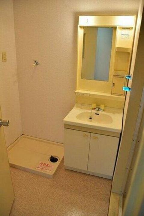 エステート光の内装