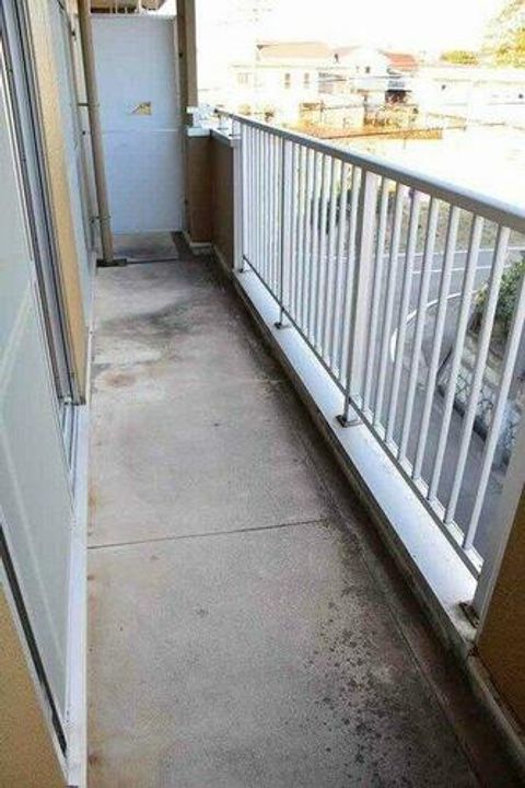 エステート光の内装