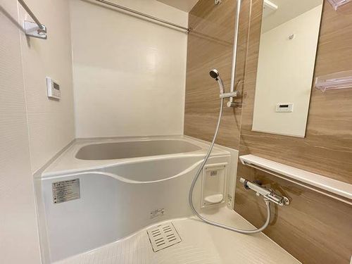 パラディス柳田201の風呂