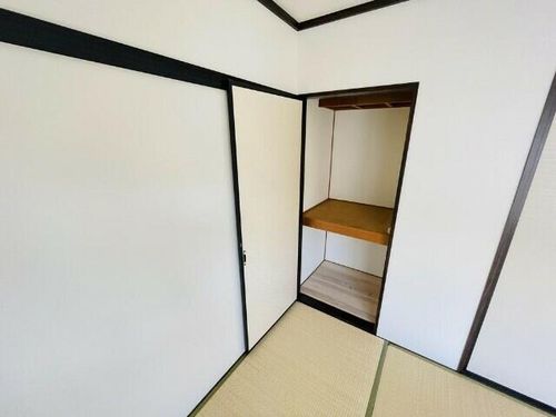 タウニー小崎の内装