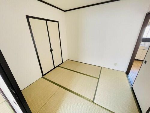 タウニー小崎のその他画像