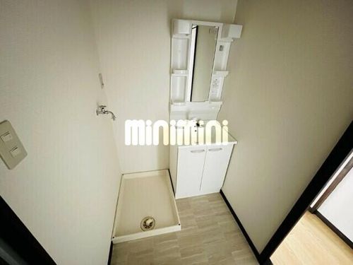 エステート長茂の内装