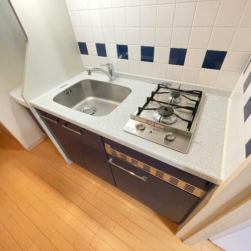 プレサンス泉シティアークのキッチン