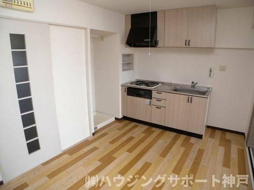 パセイオ・サンコーの居間