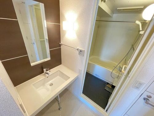 リエス東別院の内装