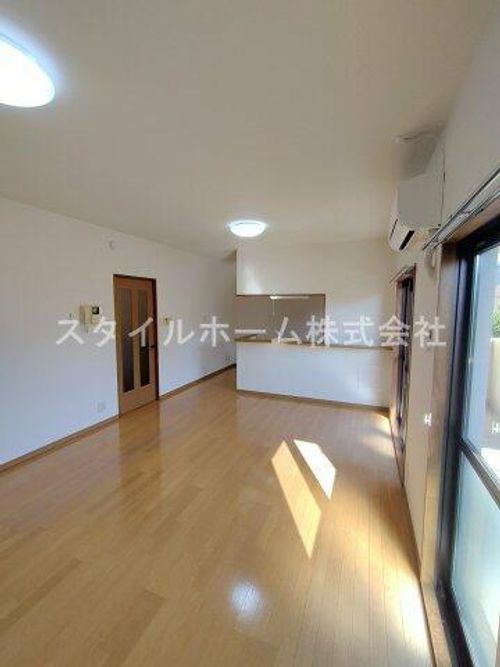 ネオパラドールの居間