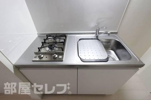 HUMMING LIFE栄生のキッチン