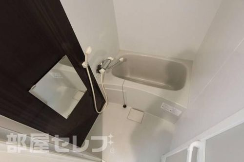 HUMMING LIFE栄生の風呂