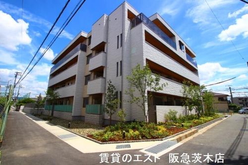 グランテージ高槻203の外観
