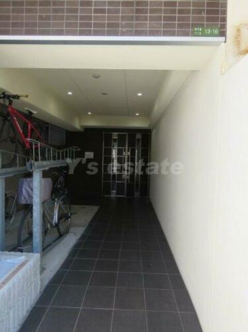 プリマベーラ新今里の玄関