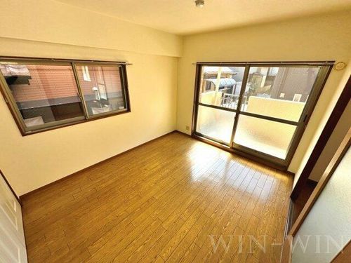 プランドール THREE201の内装