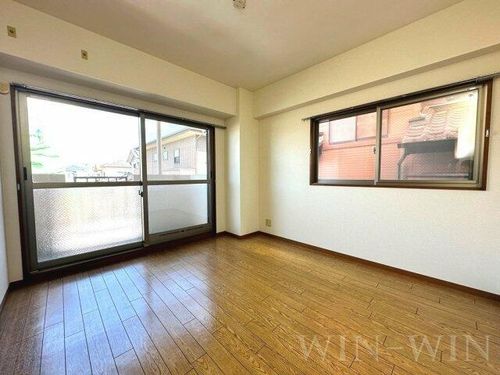 プランドール THREE201の内装