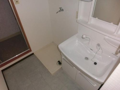 ローファス小島308の内装