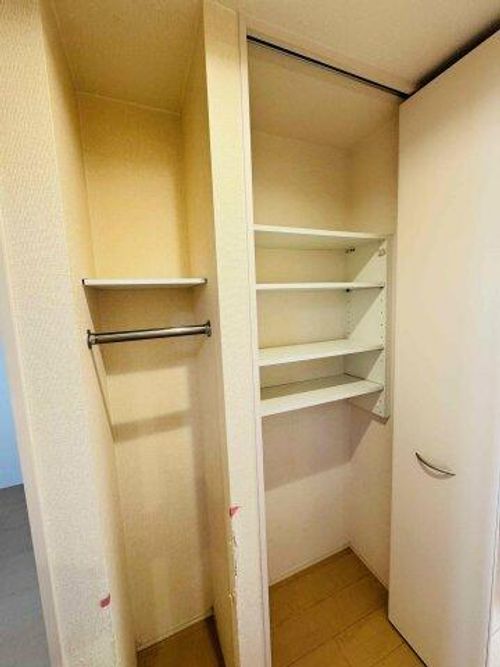サンハイツ俊徳の内装