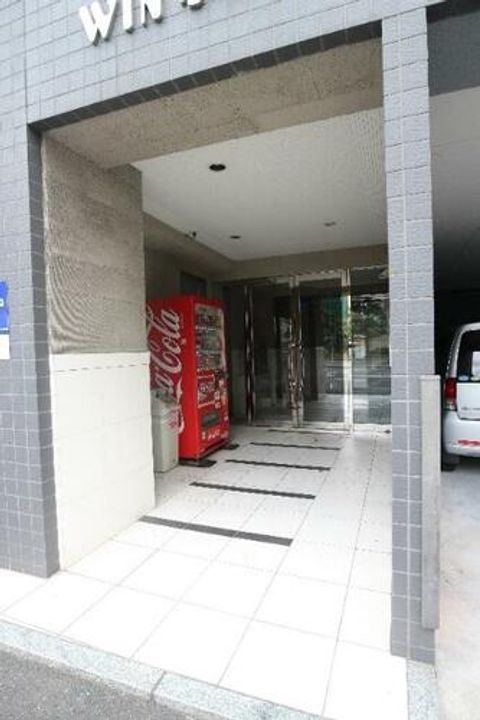 WIN小倉の外観