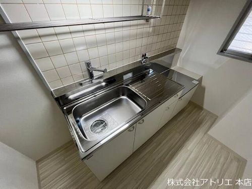 カーサ・ベージュのキッチン