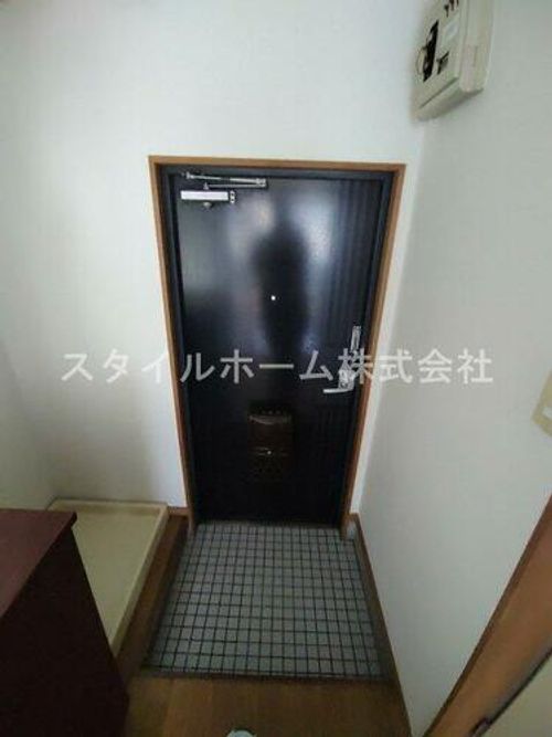 グラン・ドゥムール105の玄関