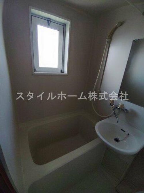 グラン・ドゥムール105の風呂