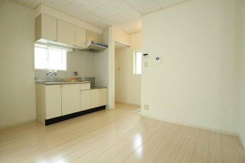 ヴィラ若木の居間