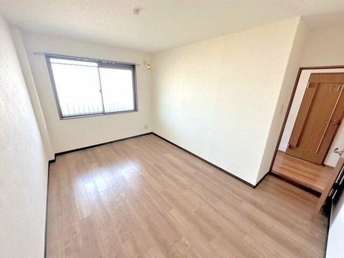 フレール天美の内装