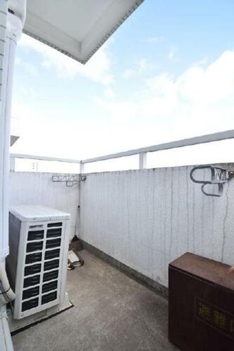 ヒルトップ西岡202の内装