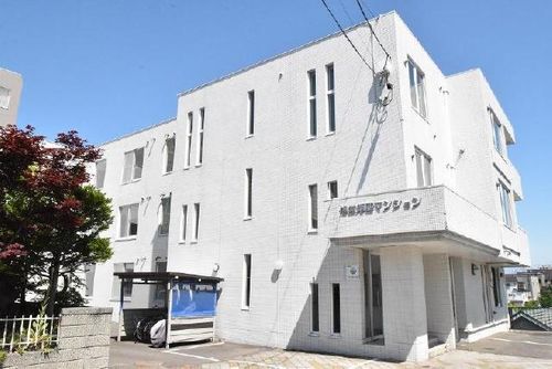 ヒルトップ西岡202の外観