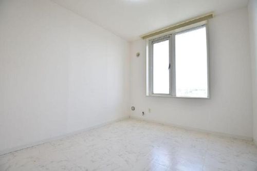 ヒルトップ西岡202の内装