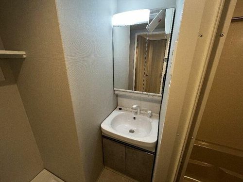 CREST TAPP京都二条の内装