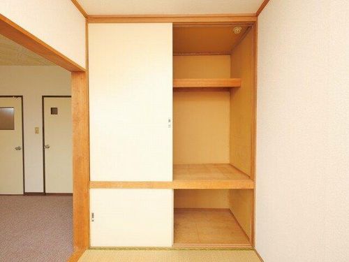 キャッスルK202の内装