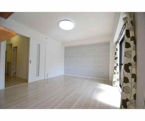 プライム八田の内装