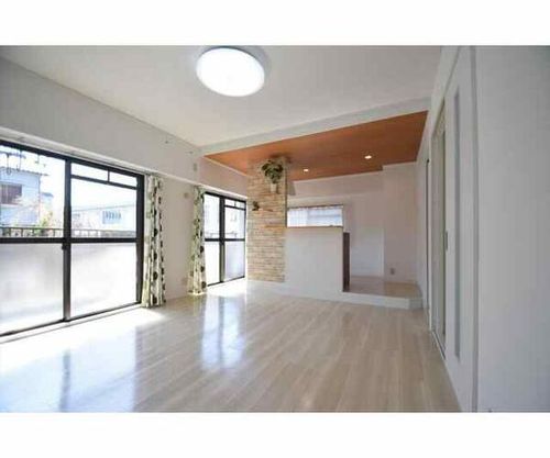 プライム八田の内装